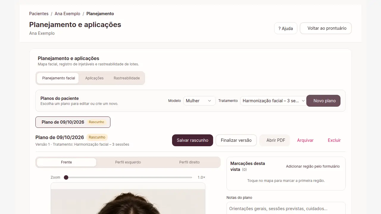 Plano em rascunho criado sobre a foto de referência feminina; dados fictícios