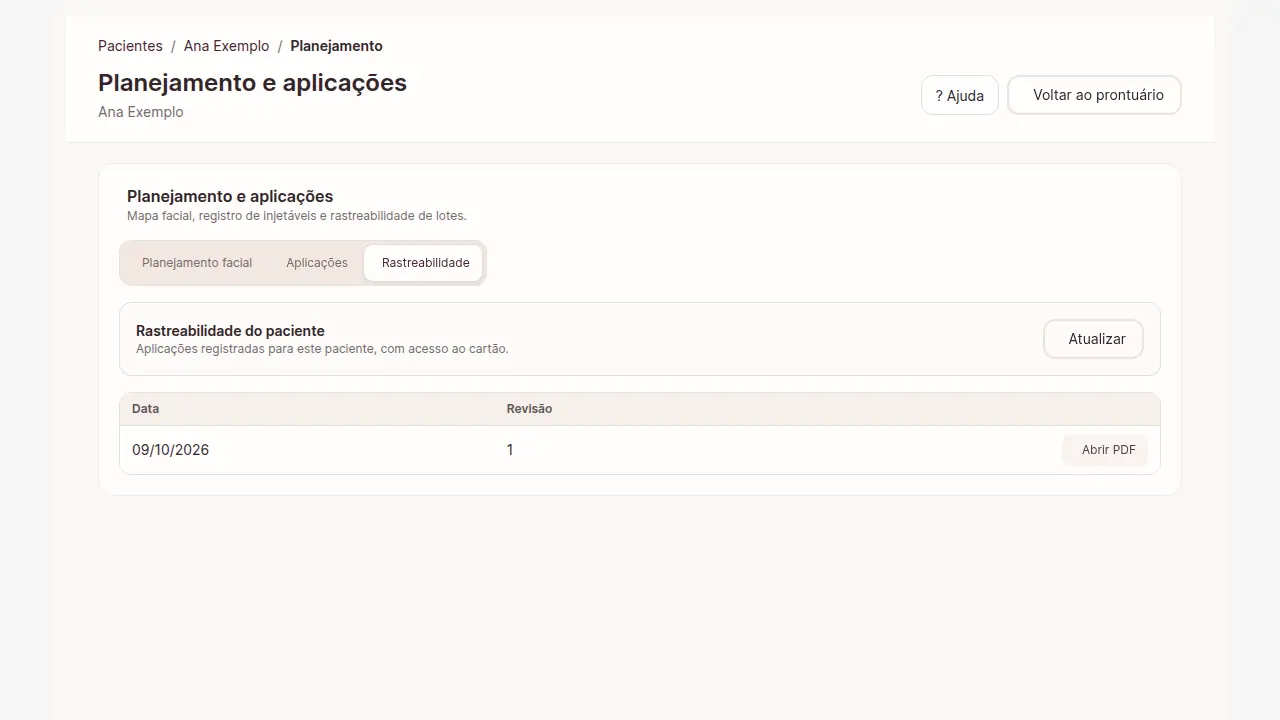 Aba Rastreabilidade com a lista de aplicações do paciente e o botão Abrir PDF; dados fictícios